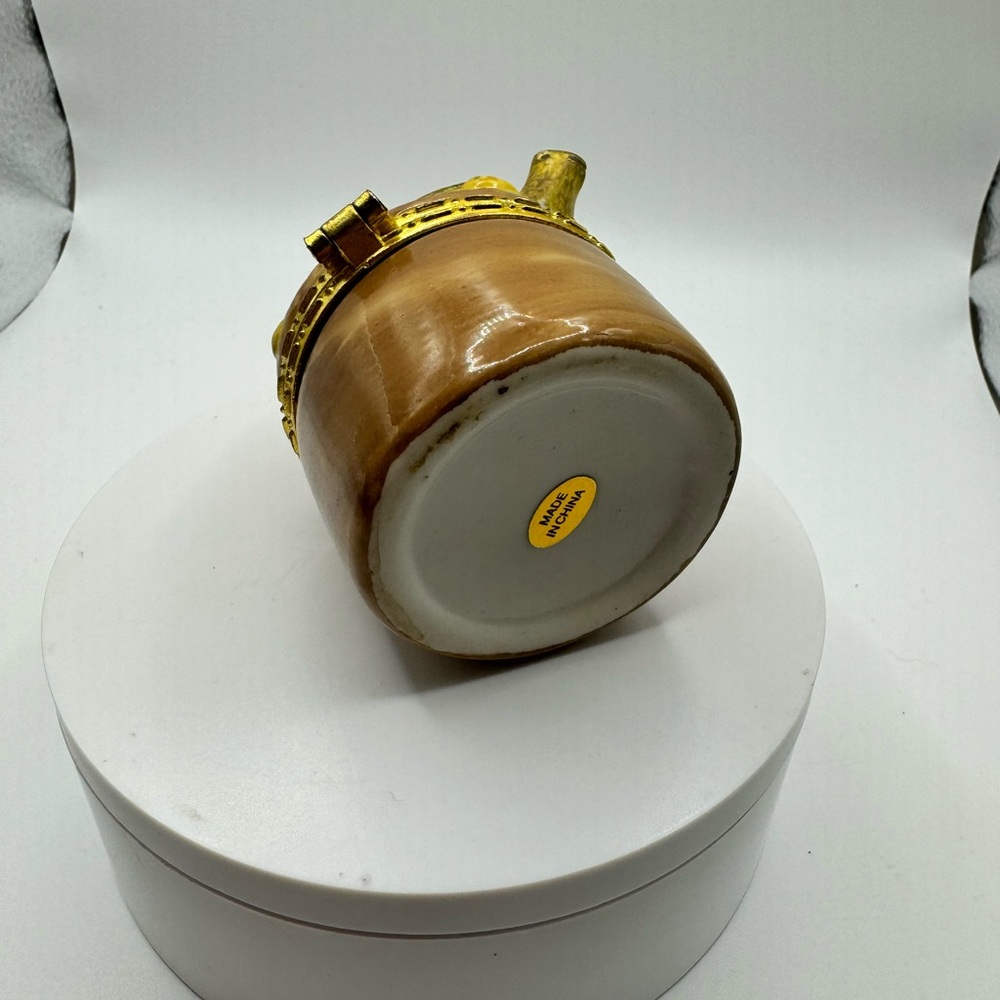 Ceramic‎ Turtle Hinged Box - Picture 5 of 5